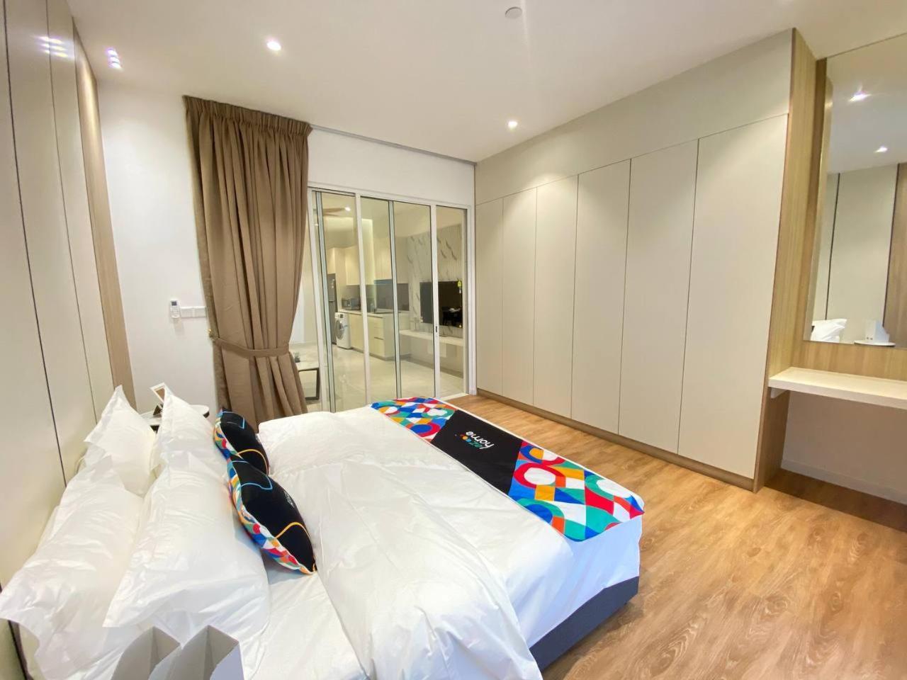 Quill Klcc By Ezhome * Kuala Lumpur