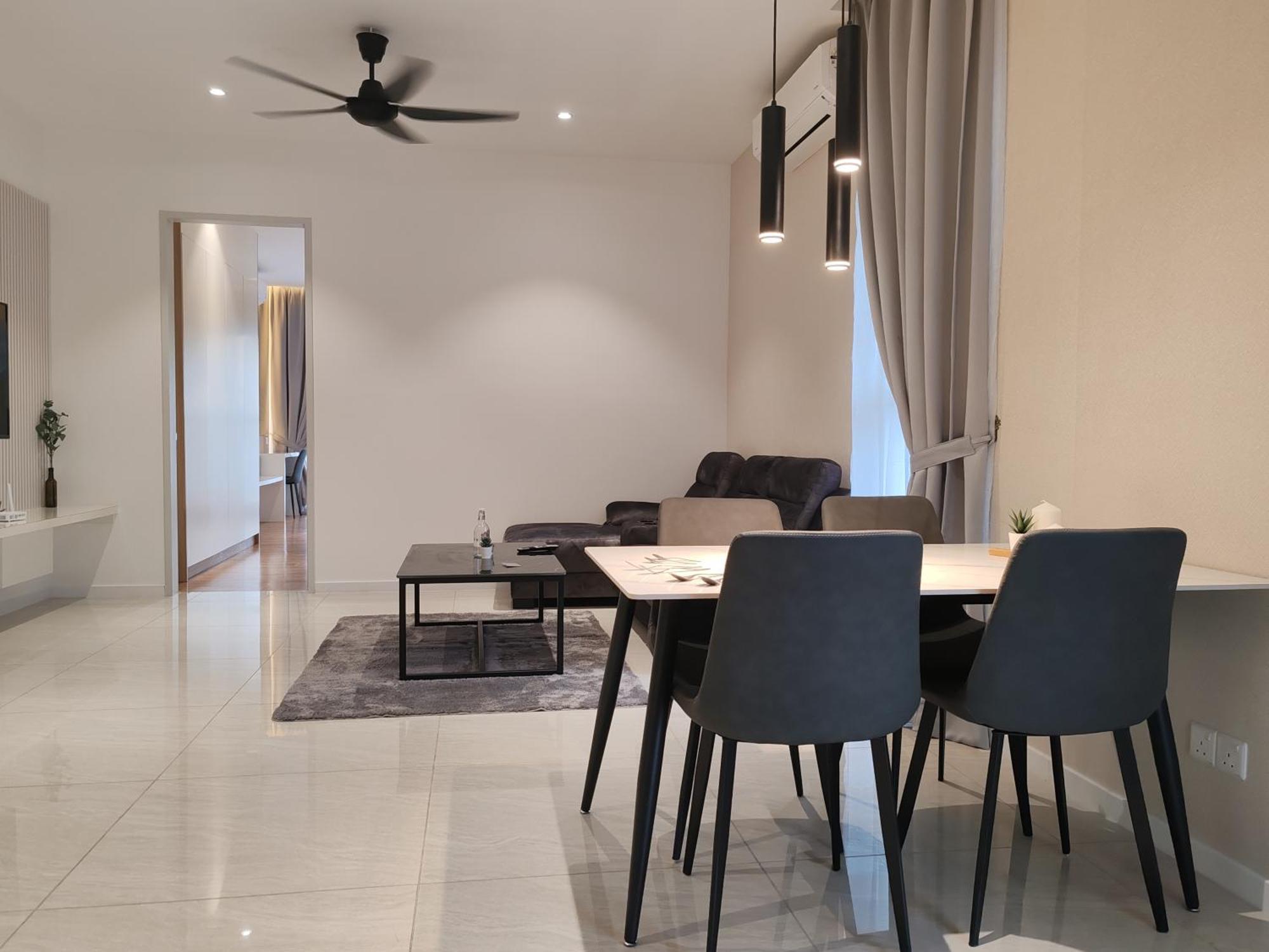 Quill Klcc By Ezhome *