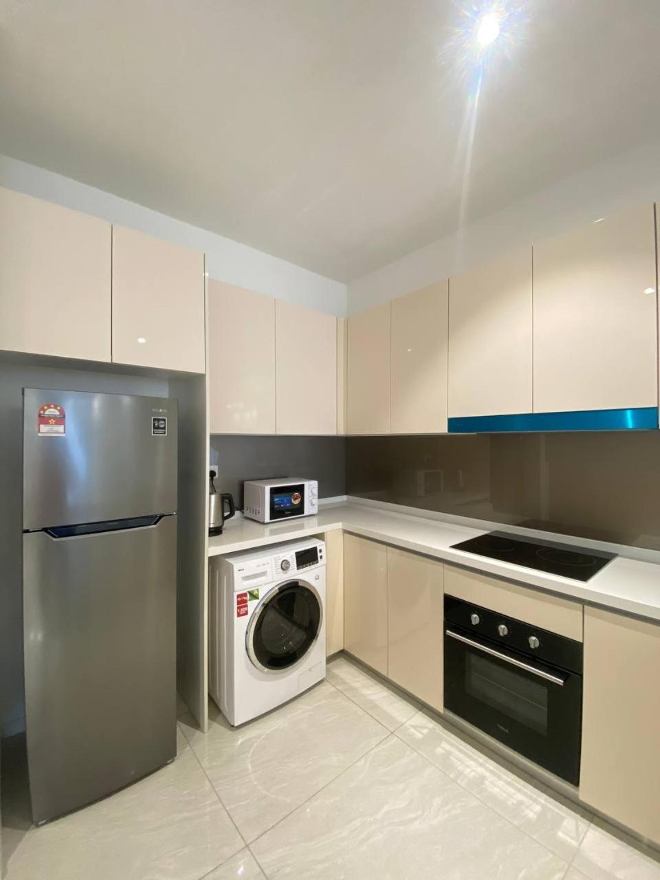 Quill Klcc By Ezhome Pangsapuri *