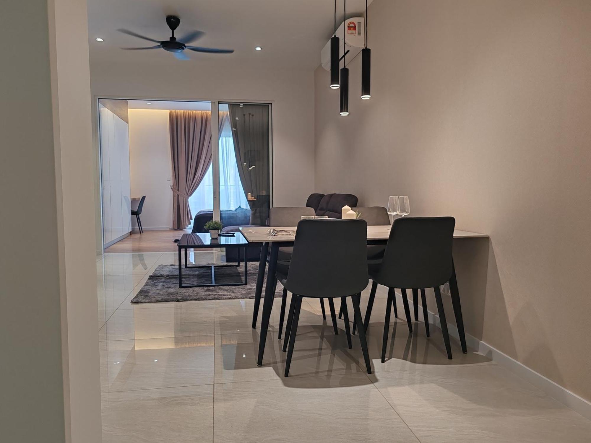Quill Klcc By Ezhome Pangsapuri *
